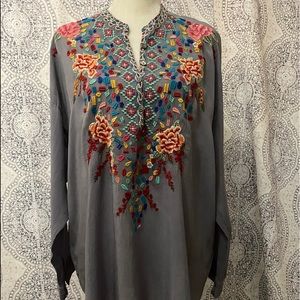 Johnny Was Embroidered Rayon Tunic M L 1/31/21 end
